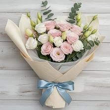 Букет цветов из:  Лизиантусы в Литвиново