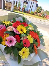 Букет цветов из:  Герберы #REPLACE_PRED# Литвиново