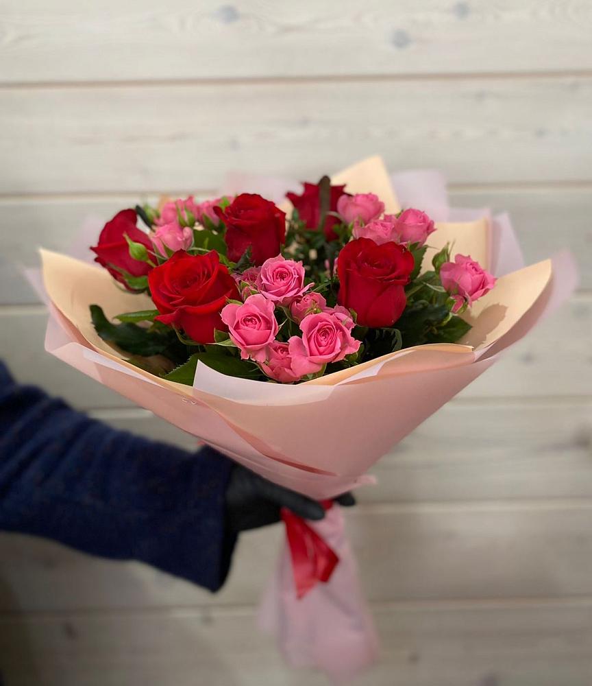 Букет цветов из: Розы в Литвиново