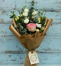 Букет цветов из:  Розы и Лизиантусы в Литвиново